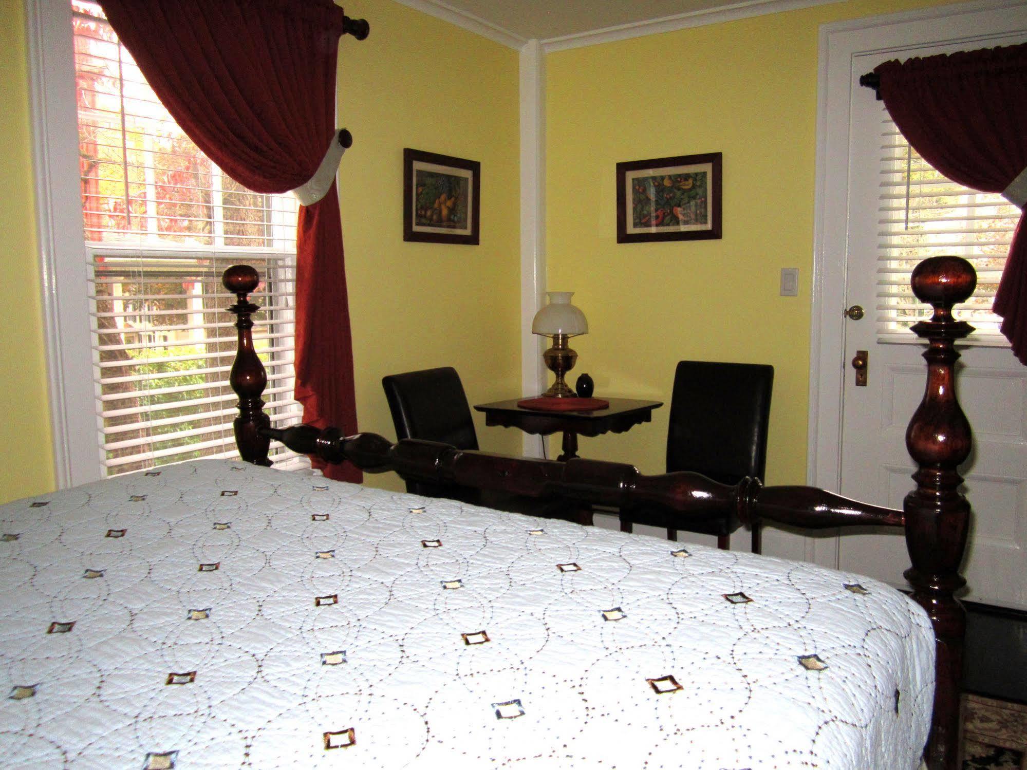 Baldwinsville Bed And Breakfast Exterior foto